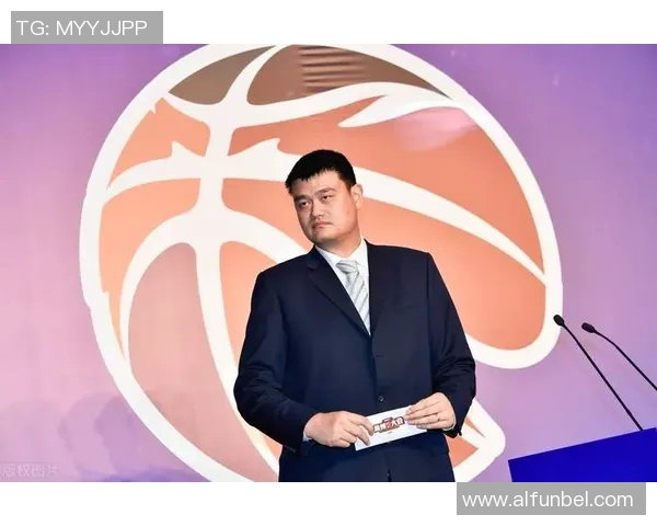 加索尔与姚明的传奇对决:篮球历史上的巅峰时刻与友谊之路 加索尔与姚明的传奇对决:篮球历史上的巅峰时刻与友谊之路