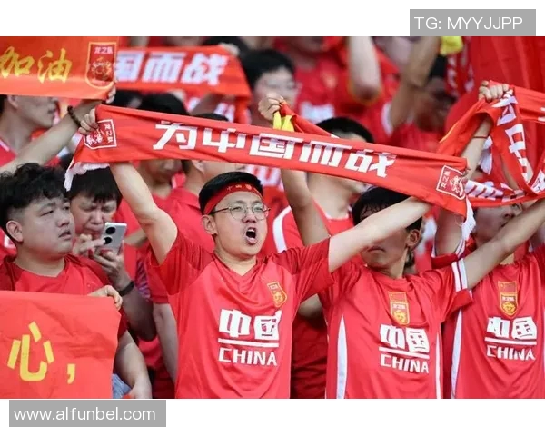 杭州足球队状态变革引发热议球迷期待新篇章与未来发展 杭州足球队状态变革引发热议球迷期待新篇章与未来发展