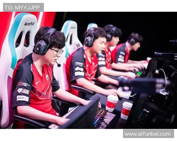 深入解析JDG战队盯防体系的战术运用与团队协作技巧